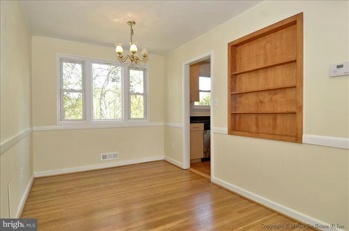 3713 Kayson Street Silver Spring, MD 20906 - Photo 4 of 20 Dining Room