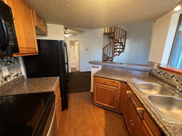 $1,295 | 2500 Burleson Road, Unit 622, Austin, TX 78741