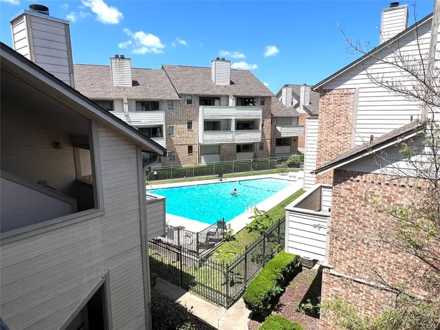 $1,295 | 2500 Burleson Road, Unit 622, Austin, TX 78741