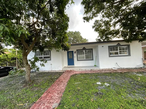 $3,100 | 1530 Northwest 132nd Terrace, Miami, FL 33167