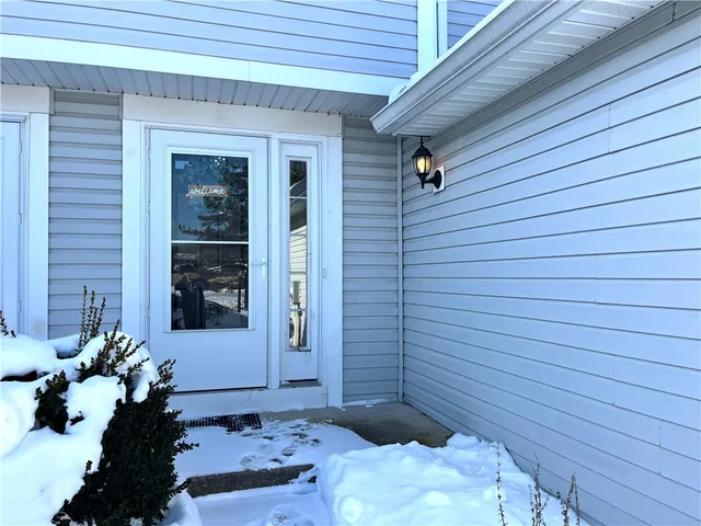 $2,100 | 35 Camberley Place, Penfield, NY 14526