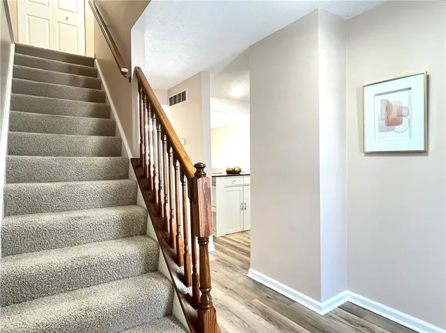 $2,100 | 35 Camberley Place, Penfield, NY 14526