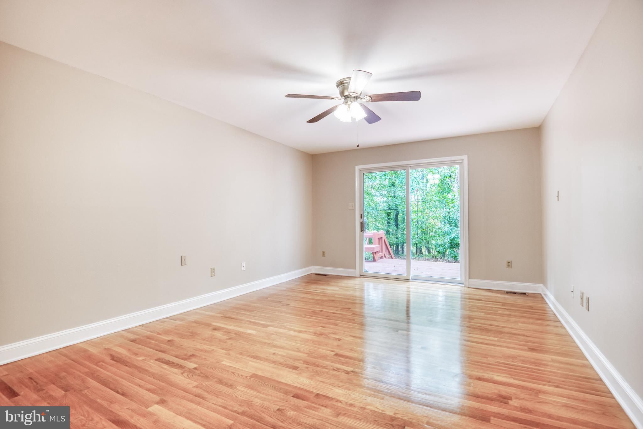 1480 Bollinger Road Westminster, MD 21157 - Photo 18 of 58 Living Room