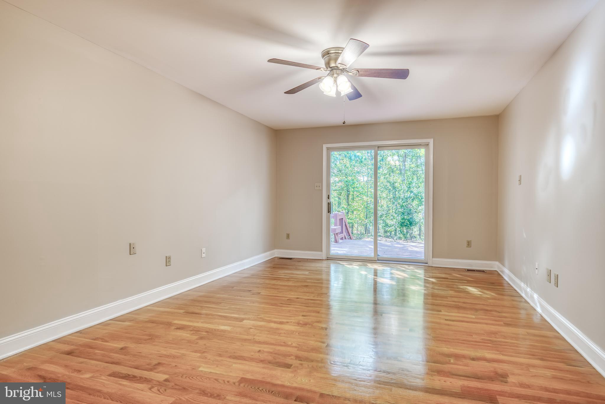 1480 Bollinger Road Westminster, MD 21157 - Photo 20 of 58 Living Room