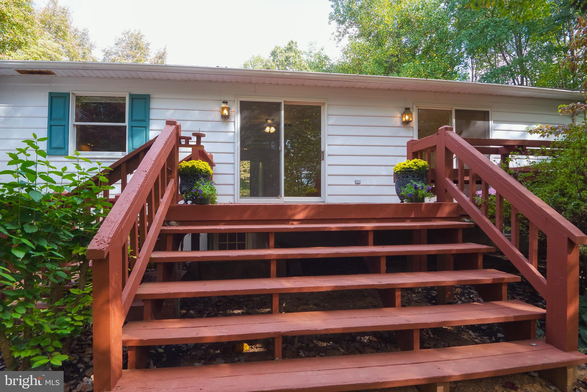 1480 Bollinger Road Westminster, MD 21157 - Photo 50 of 58 Wide steps for easy access to yard.