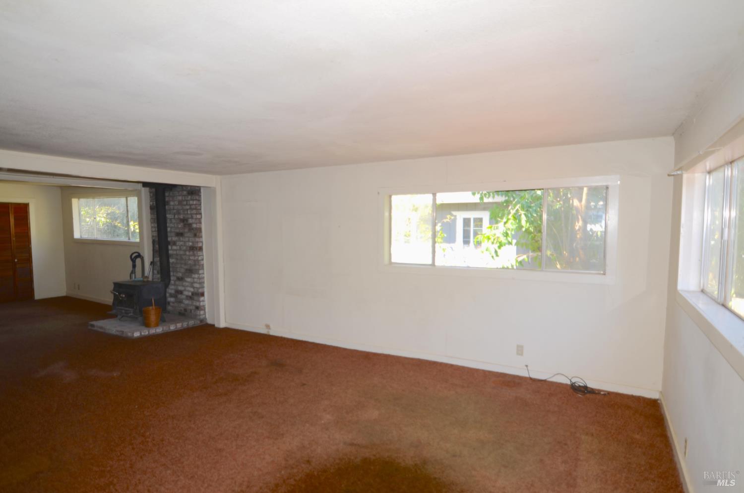 2610 Giffen Avenue Santa Rosa, CA 95407 - Photo 15 of 23 Gallery Image 15