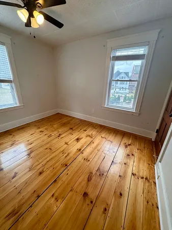 $1,950 | 11 Dupont Street, Unit 2, Worcester, MA 01604