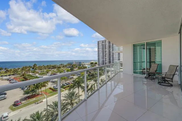 $2,149,000 | 1 North Ocean Boulevard, Unit 607, Pompano Beach, FL 33062