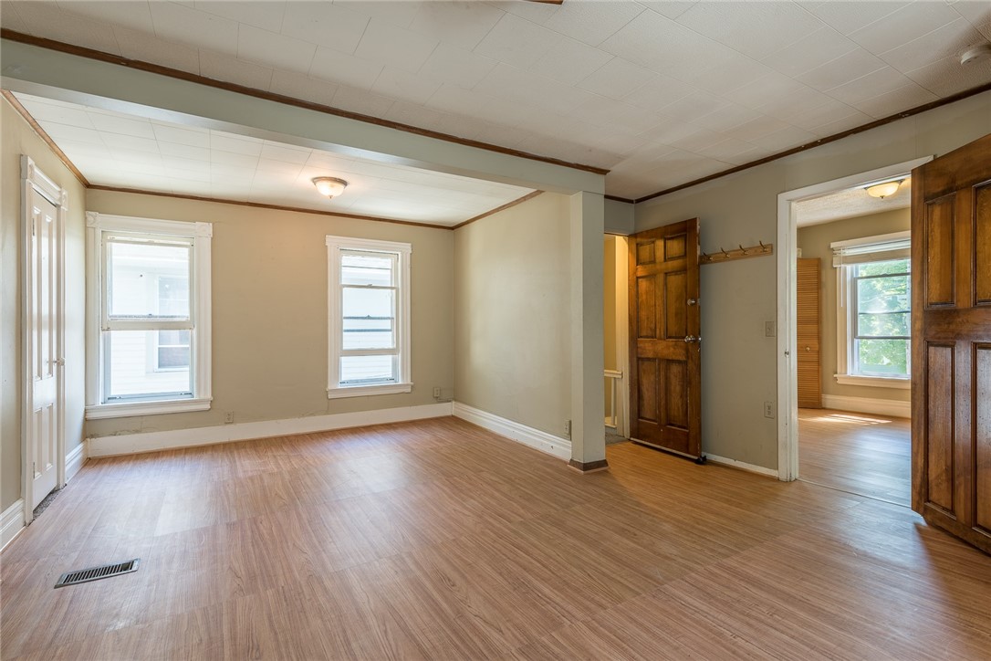 773-777 Meigs Street Rochester, NY 14620 - Photo 38 of 44 777 Upper