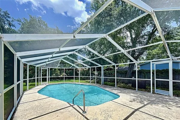 $2,700 | 3907 West Mullen Avenue, Tampa, FL 33609