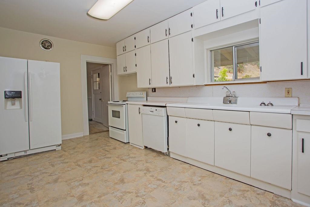 2750 House Road Kettle Falls, WA 99141 - Photo 11 of 44 Gallery Image 11