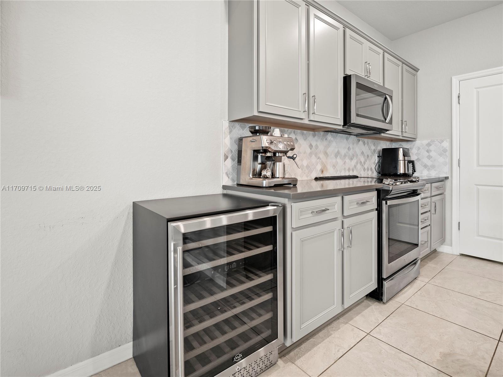 5185 Eucalyptus Drive, Unit 5185 Hollywood, FL 33021 - Photo 12 of 45