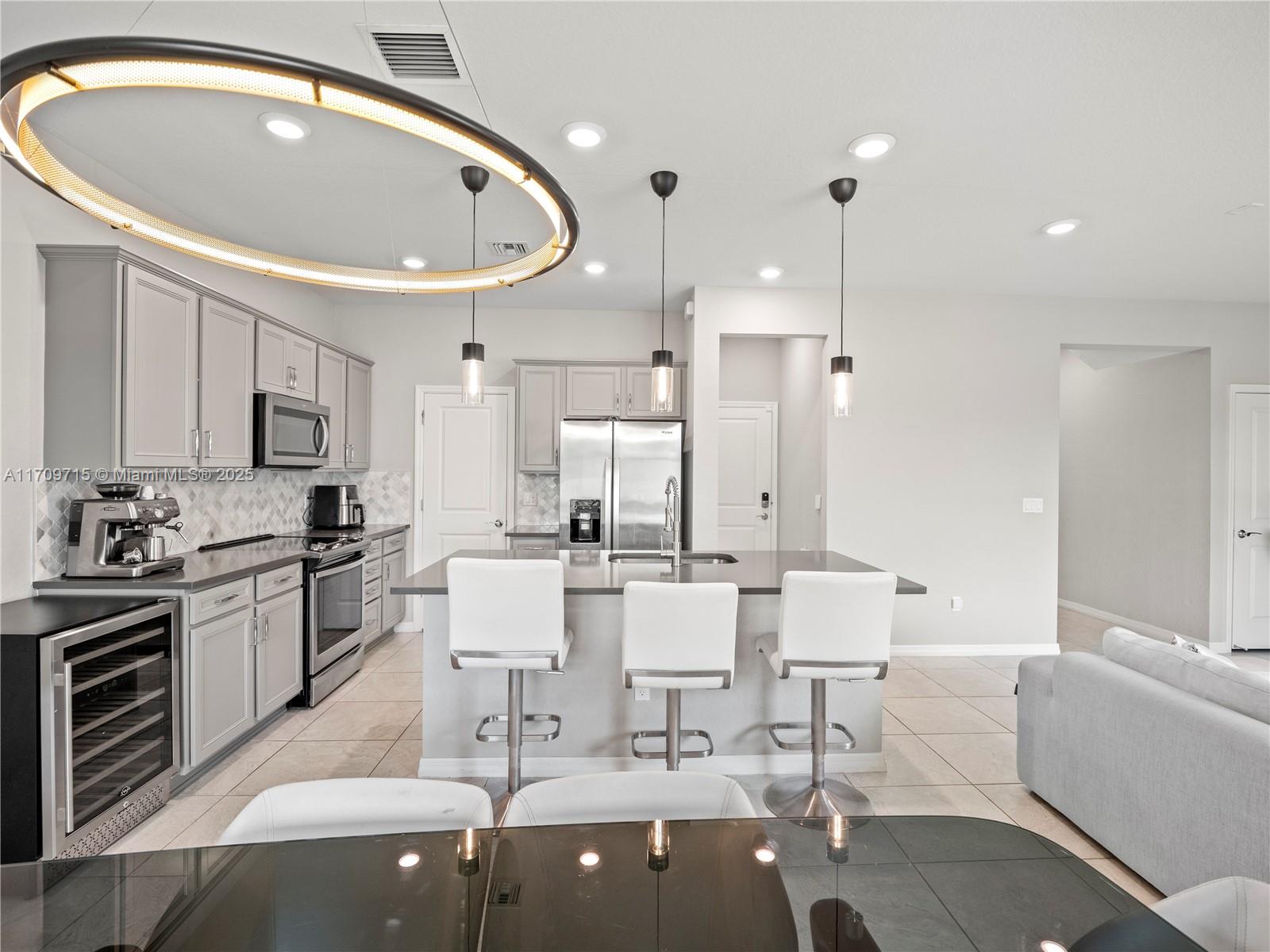 5185 Eucalyptus Drive, Unit 5185 Hollywood, FL 33021 - Photo 16 of 45