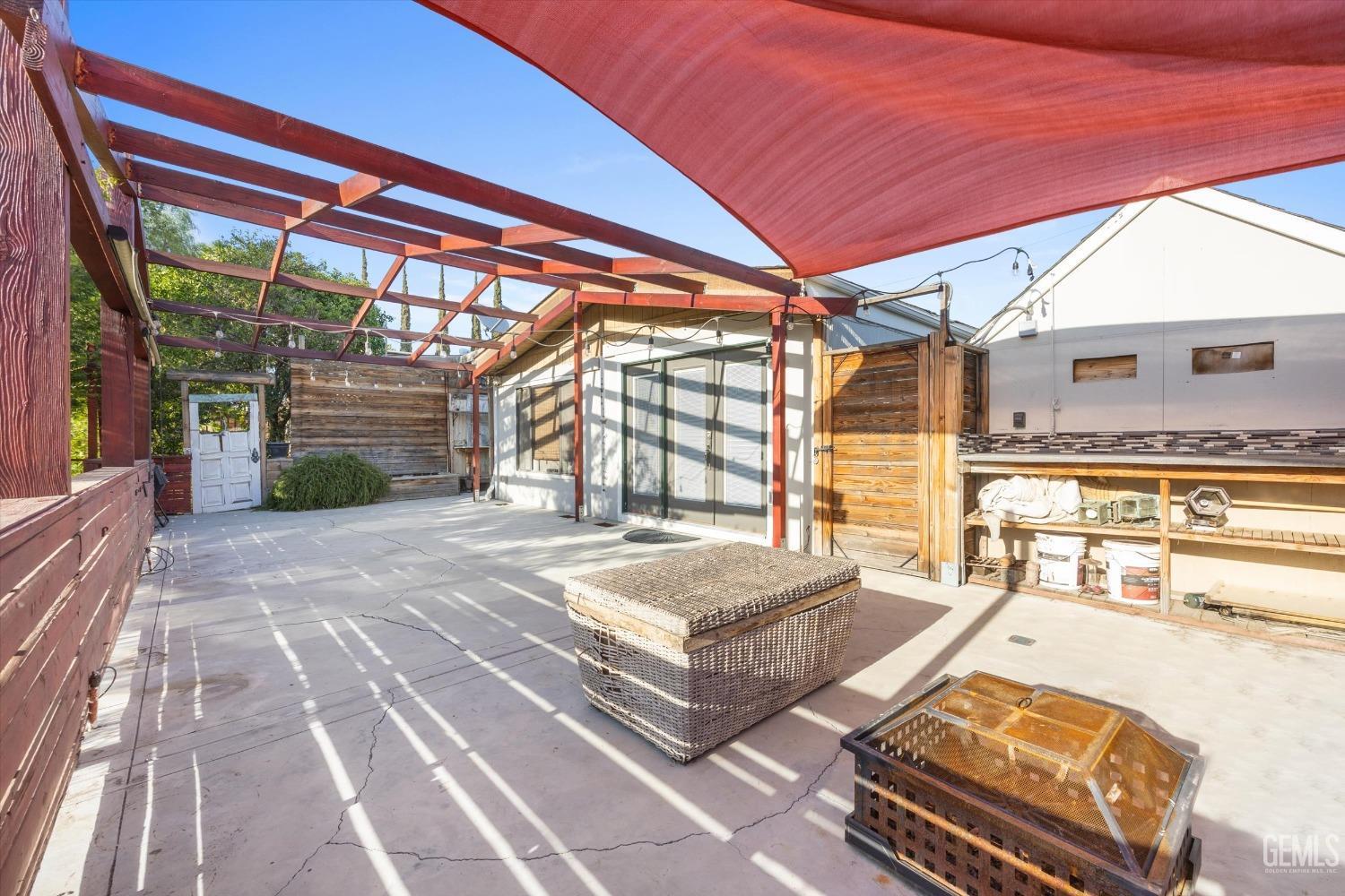 Undisclosed Address Bakersfield, CA 93306 - Photo 35 of 39 a spacious bathroom with a tub and large windows
