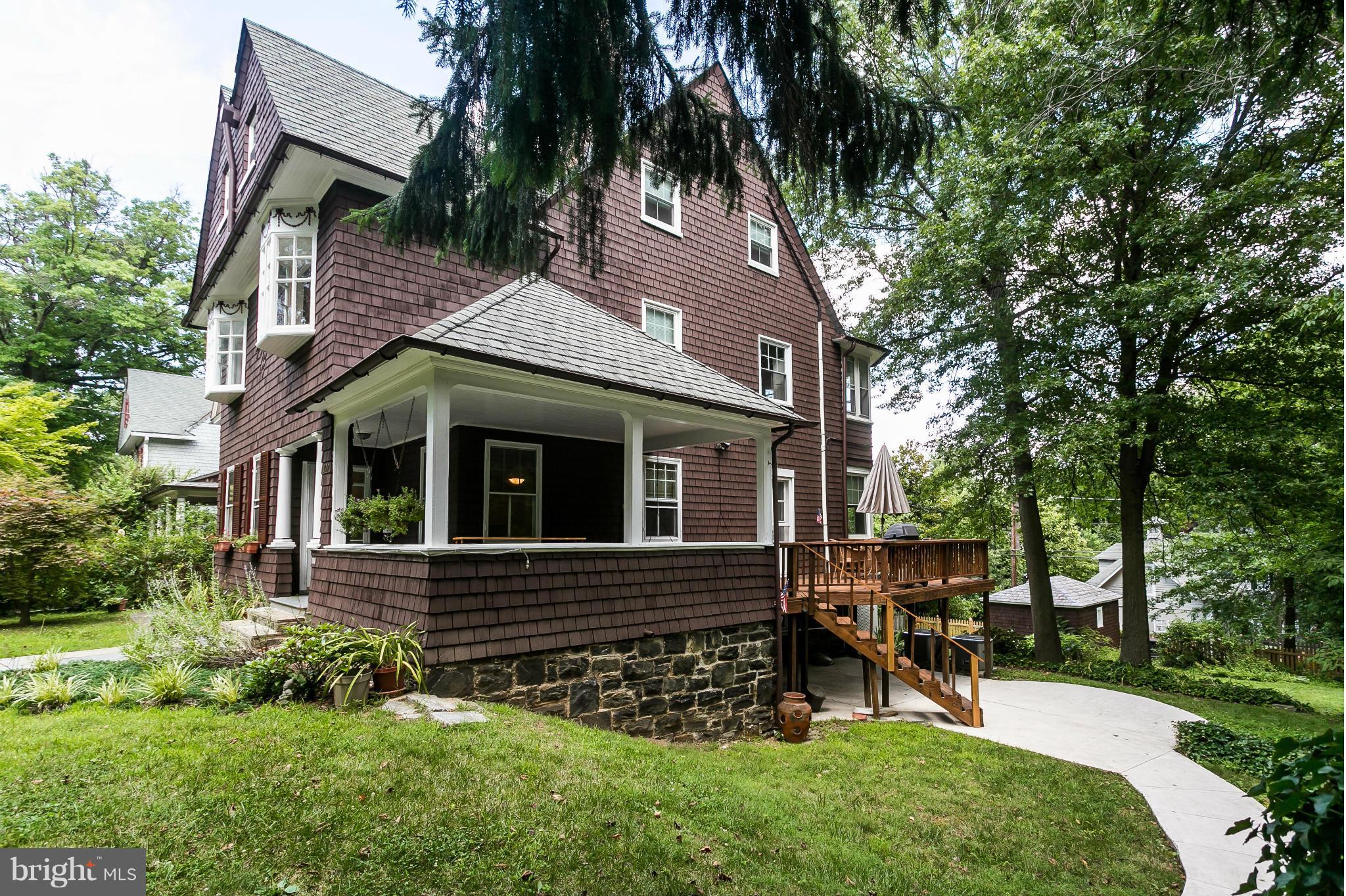 Covered Front Porch