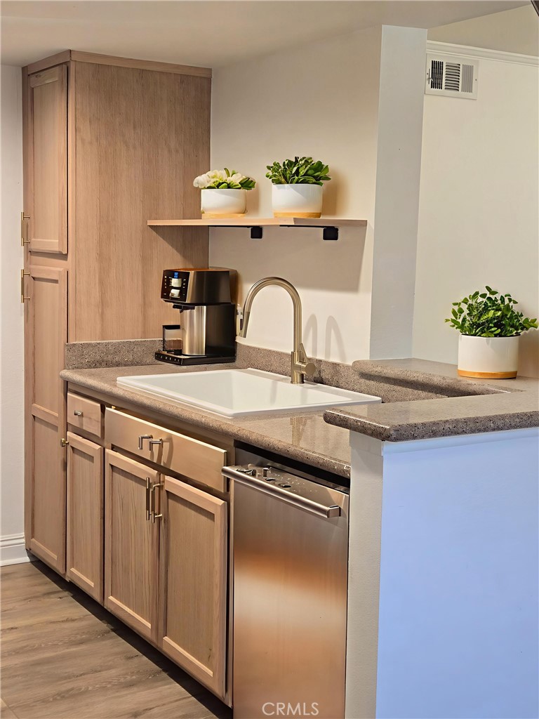 4201 Las Virgenes Road, Unit 114 Calabasas, CA 91302 - Photo 12 of 27 Kitchen virtually staged