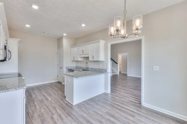 $328,950 | 2808 Old Alto Highway, Decherd, TN 37324