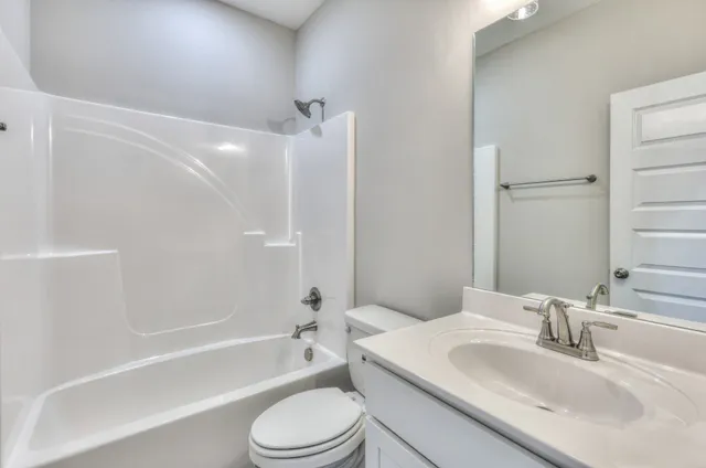 $328,950 | 2808 Old Alto Highway, Decherd, TN 37324