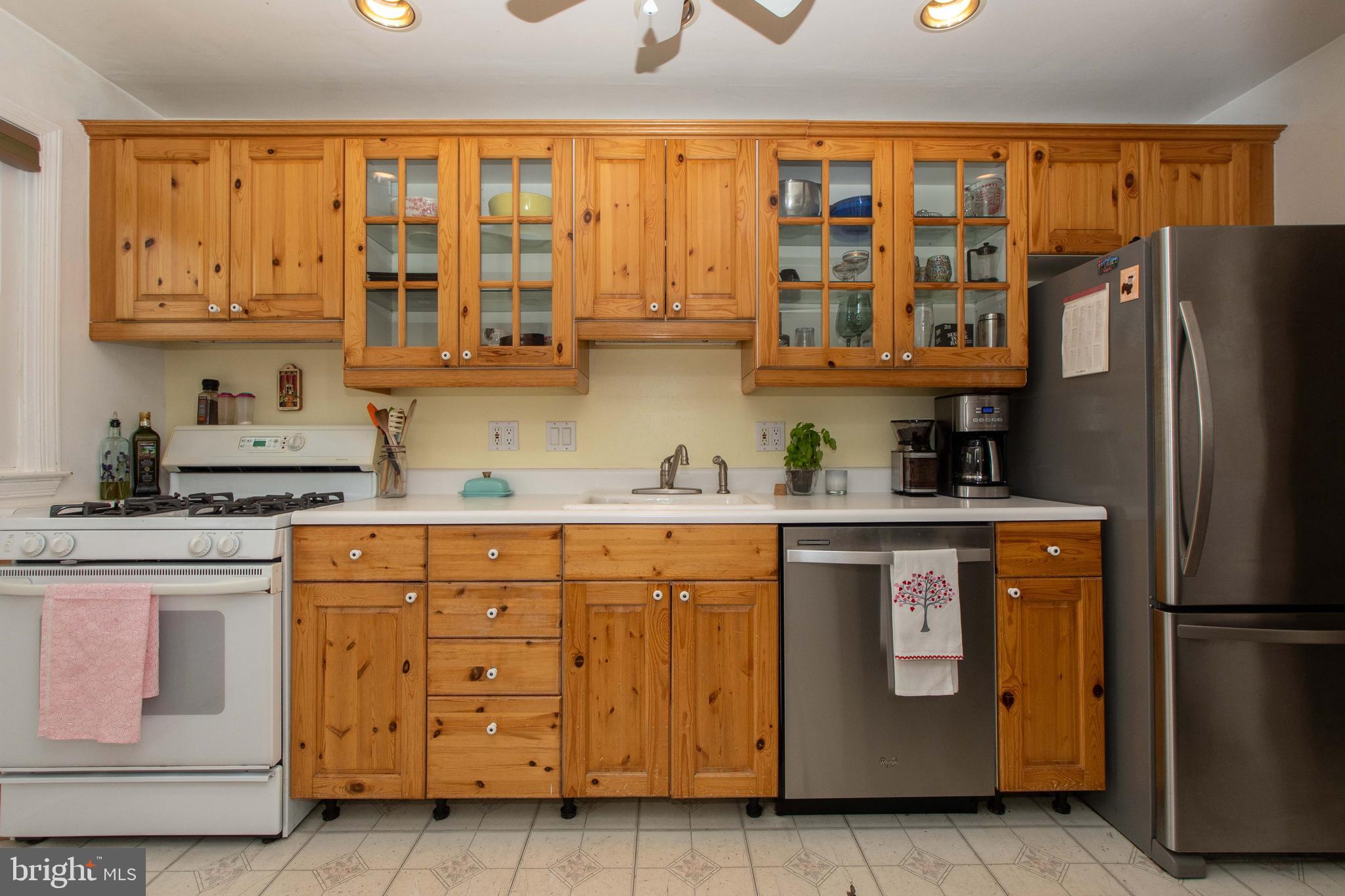 1215 Dalton Road Baltimore, MD 21234 - Photo 11 of 28 Gallery Image 11