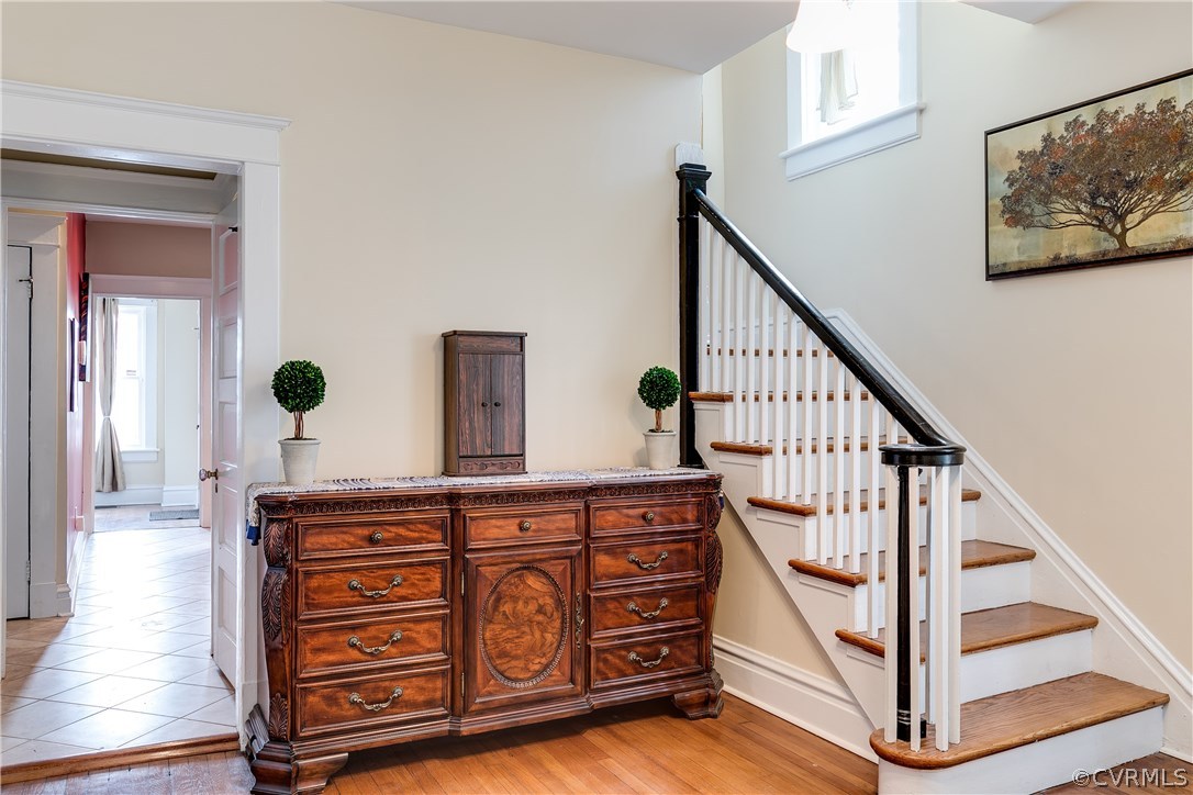 613 West Graham Road Richmond, VA 23222 - Photo 3 of 28 Gallery Image 3