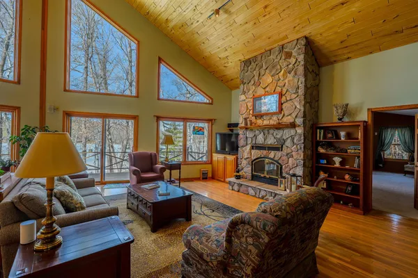 $659,000 | 21079 Foothill Trail, Akeley, MN 56433