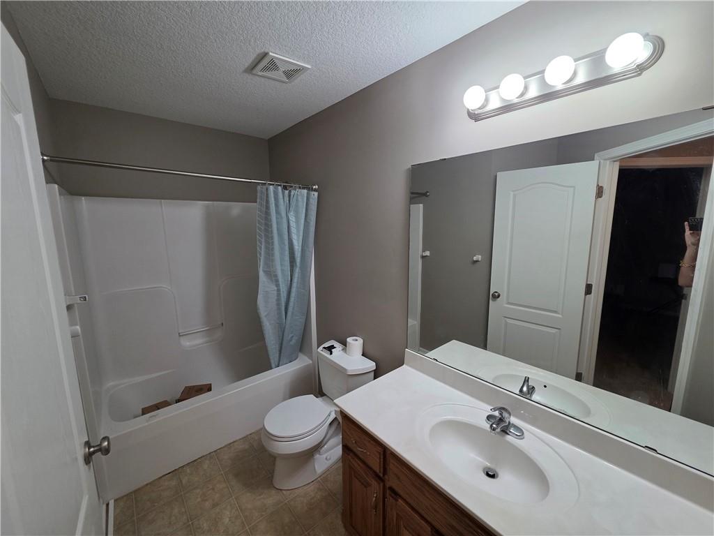 1100 Hampton Drive Raymore, MO 64083 - Photo 13 of 22