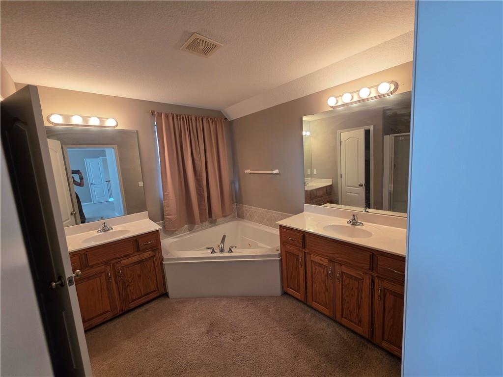 1100 Hampton Drive Raymore, MO 64083 - Photo 15 of 22