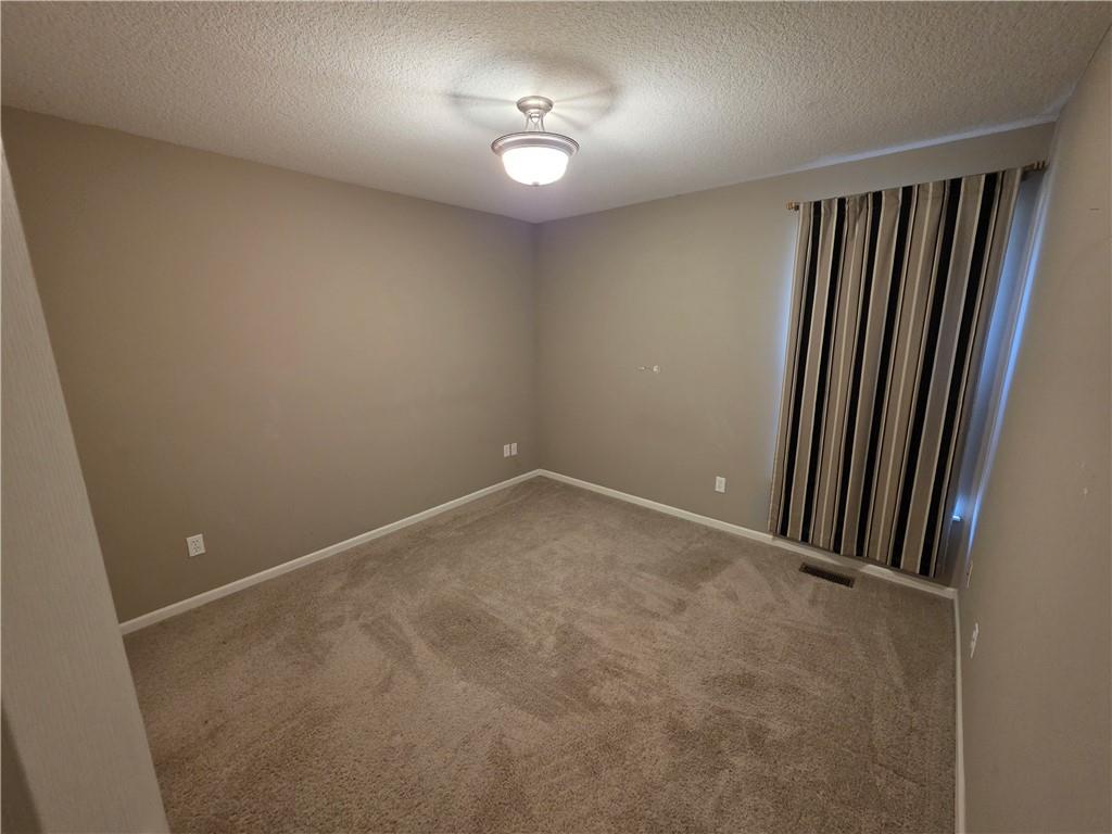 1100 Hampton Drive Raymore, MO 64083 - Photo 7 of 22