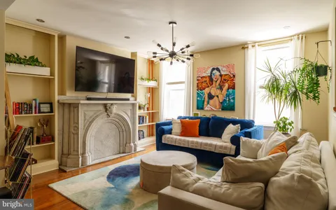 $769,000 | 705 Manton Street, Philadelphia, PA 19147