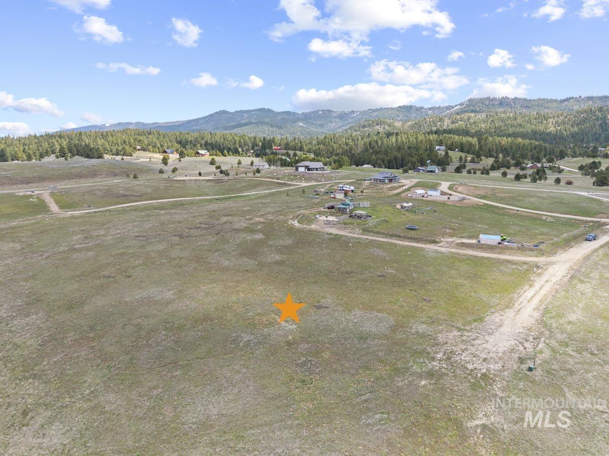 32 Philadelphia Lane Cascade, ID 83611 - Photo 5 of 15