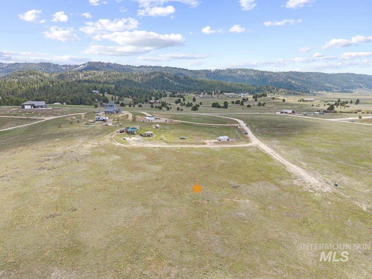 32 Philadelphia Lane Cascade, ID 83611 - Photo 6 of 15