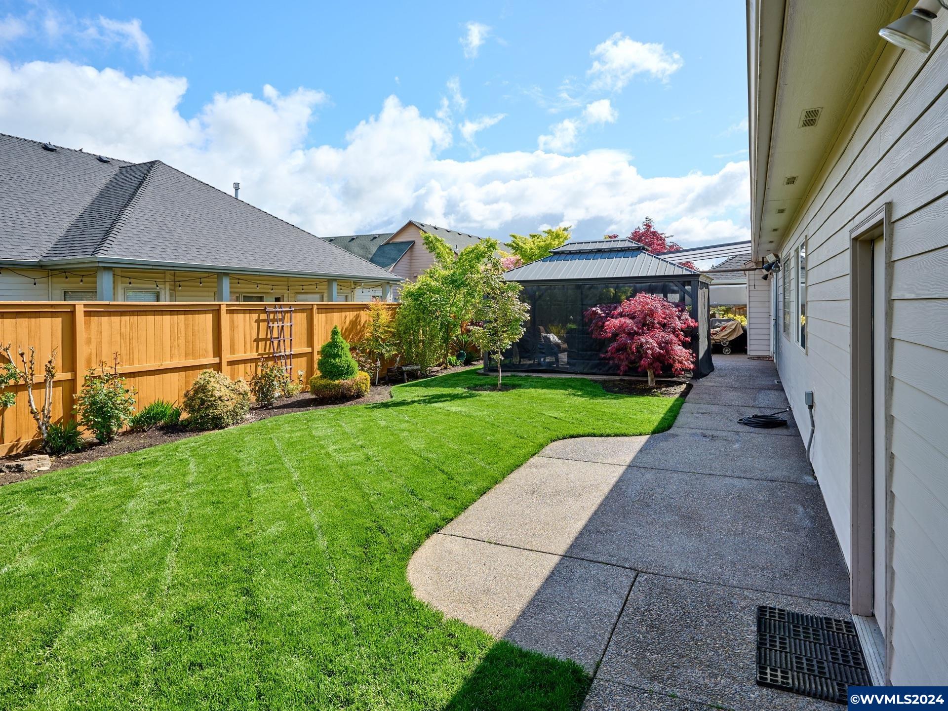 1105 Laurelridge Loop Northeast Keizer, OR 97303 - Photo 31 of 36