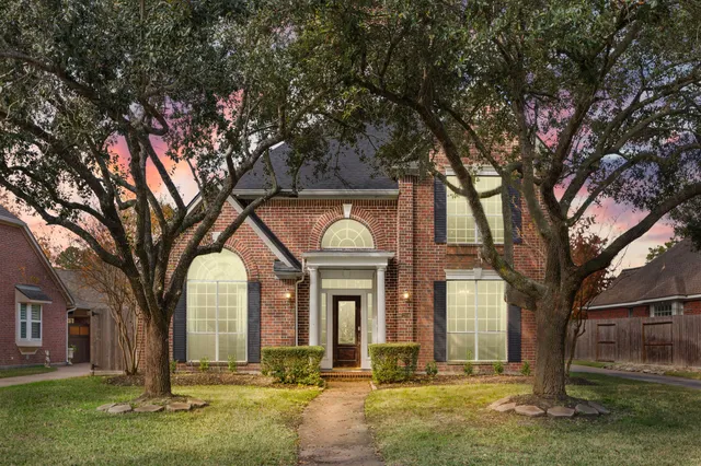 $3,100 | 1306 Blackthorne Drive, Houston, TX 77094