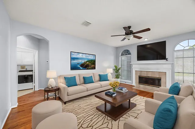 $3,100 | 1306 Blackthorne Drive, Houston, TX 77094