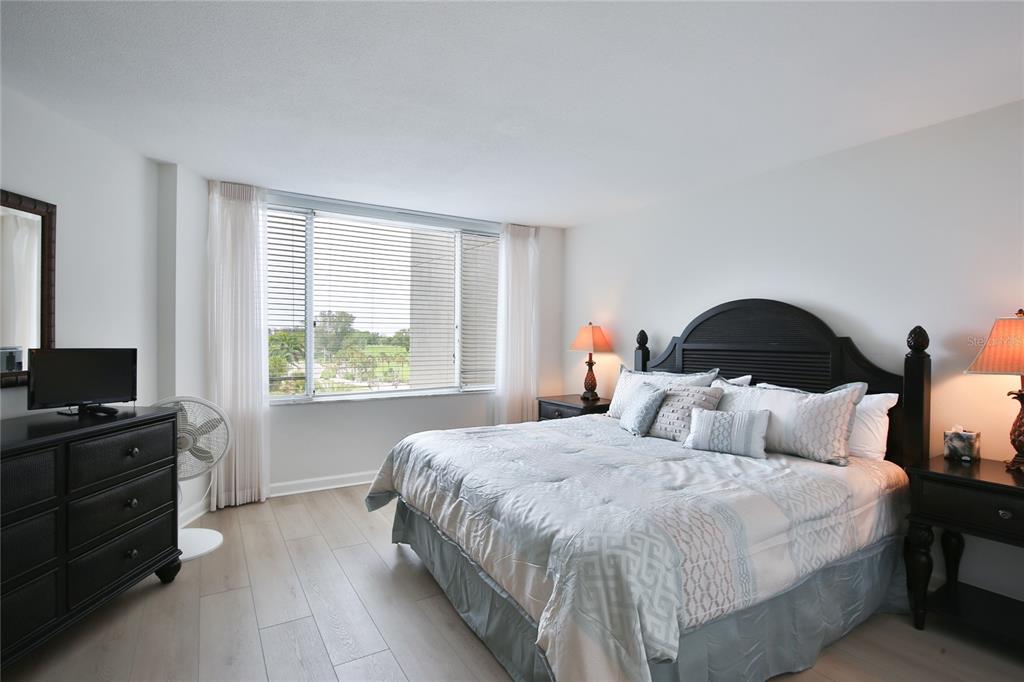 775 Longboat Club Road, Unit 405 Longboat Key, FL 34228 - Photo 13 of 37