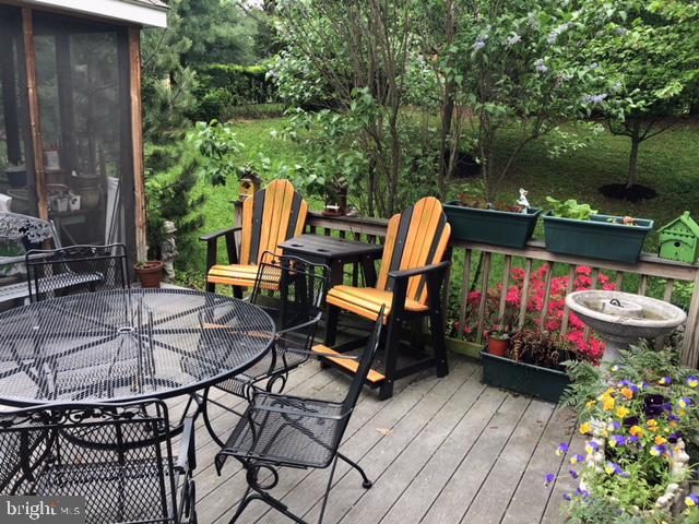 601 Wateredge Road Lititz, PA 17543 - Photo 18 of 58
