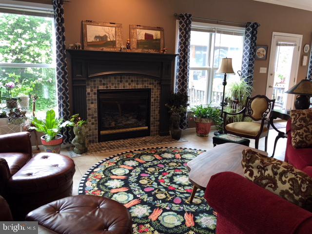 601 Wateredge Road Lititz, PA 17543 - Photo 8 of 58