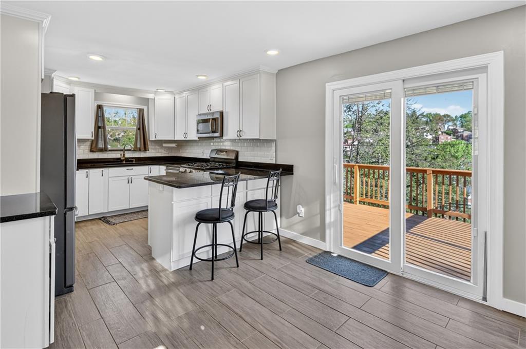 4747 Doyle Road Pittsburgh, PA 15227 - Photo 11 of 32 Gallery Image 11