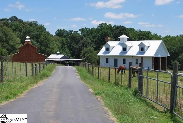 270 Sam Davis Road Woodruff, SC 29388 - Photo 22 of 30
