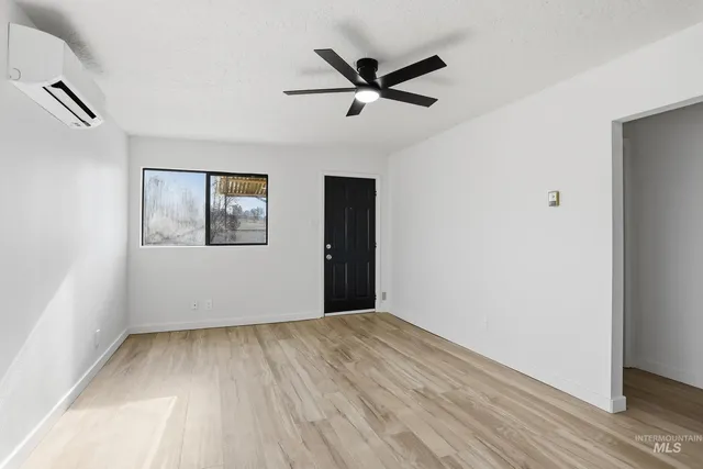 $425,000 | 1523 Walnut Street, Caldwell, ID 83605