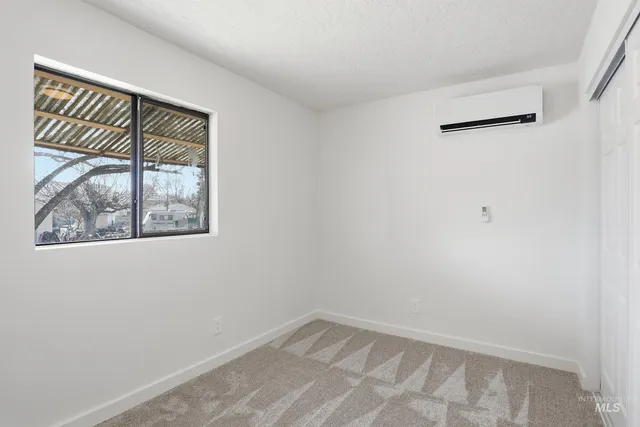 $425,000 | 1523 Walnut Street, Caldwell, ID 83605