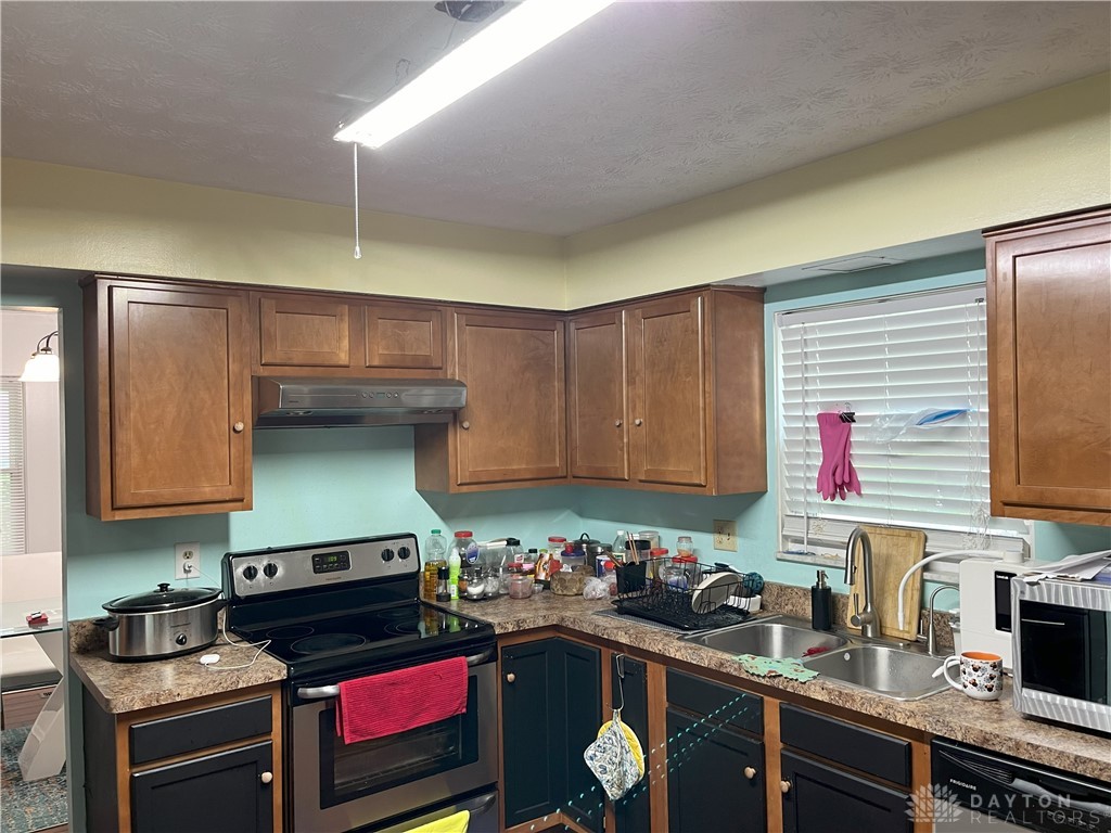 4325 Ridgepath Drive Dayton, OH 45424 - Photo 8 of 18