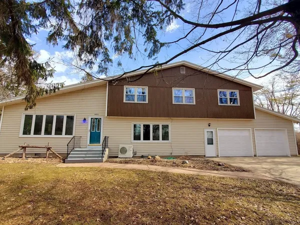 $349,000 | N4574 Broadway Street, New London, WI 54961