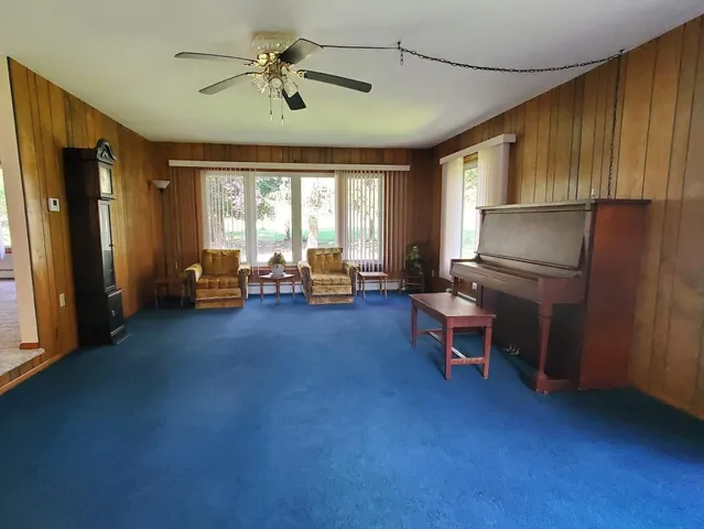 $395,000 | N4574 Broadway Street, New London, WI 54961