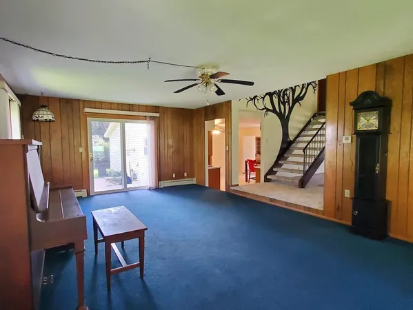 $349,000 | N4574 Broadway Street, New London, WI 54961