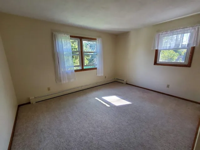 $395,000 | N4574 Broadway Street, New London, WI 54961