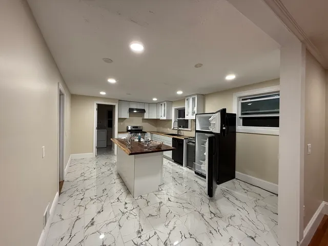 $2,399,999 | 284-286 River Street, Waltham, MA 02453