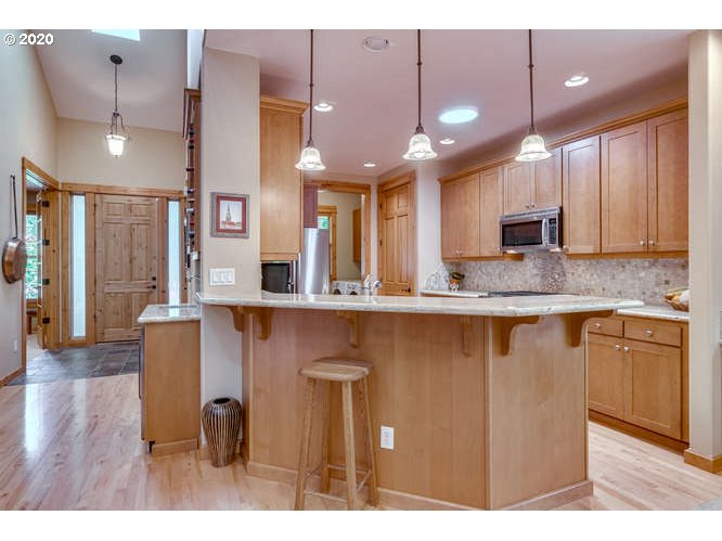 19613 Southeast 26th Way Camas, WA 98607 - Photo 9 of 30