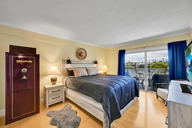 $275,000 | 1536 Southeast 15th Court, Unit 207, Deerfield Beach, FL 33441