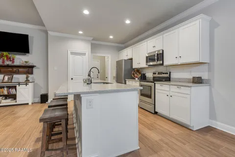 $259,000 | 123 Sparrowhawk Street, Broussard, LA 70518